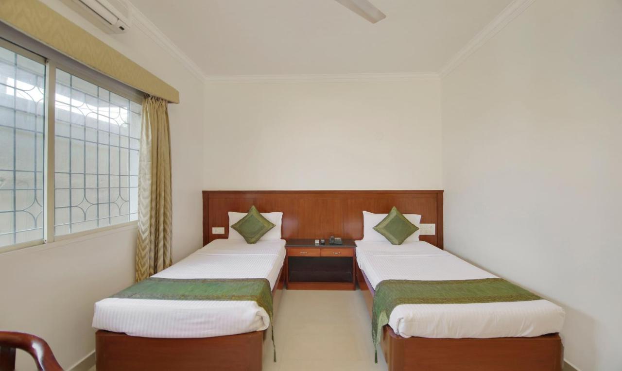 Treebo Trend President Suites Bengalúr Exteriér fotografie