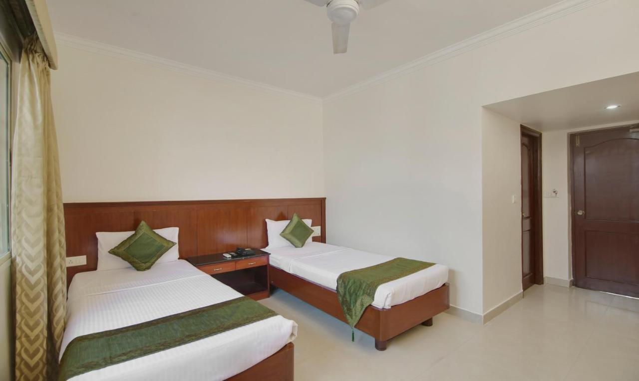 Treebo Trend President Suites Bengalúr Exteriér fotografie