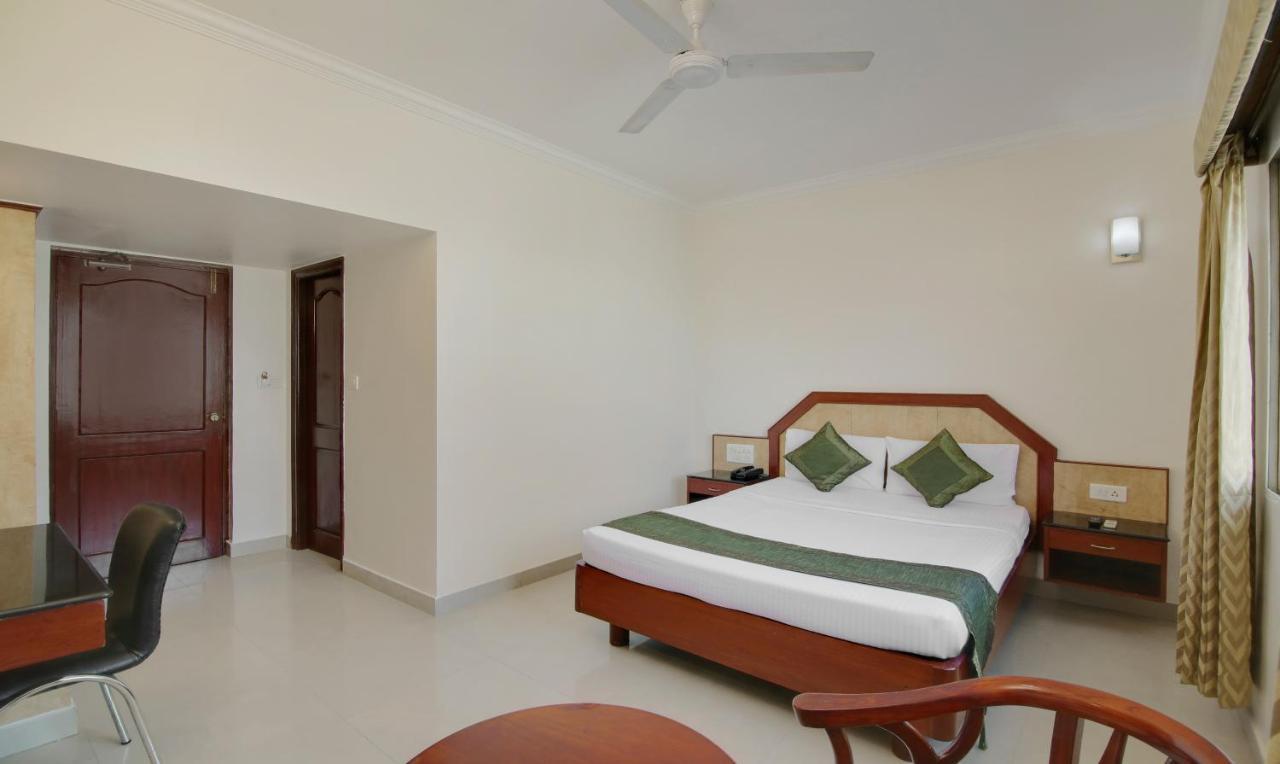 Treebo Trend President Suites Bengalúr Exteriér fotografie